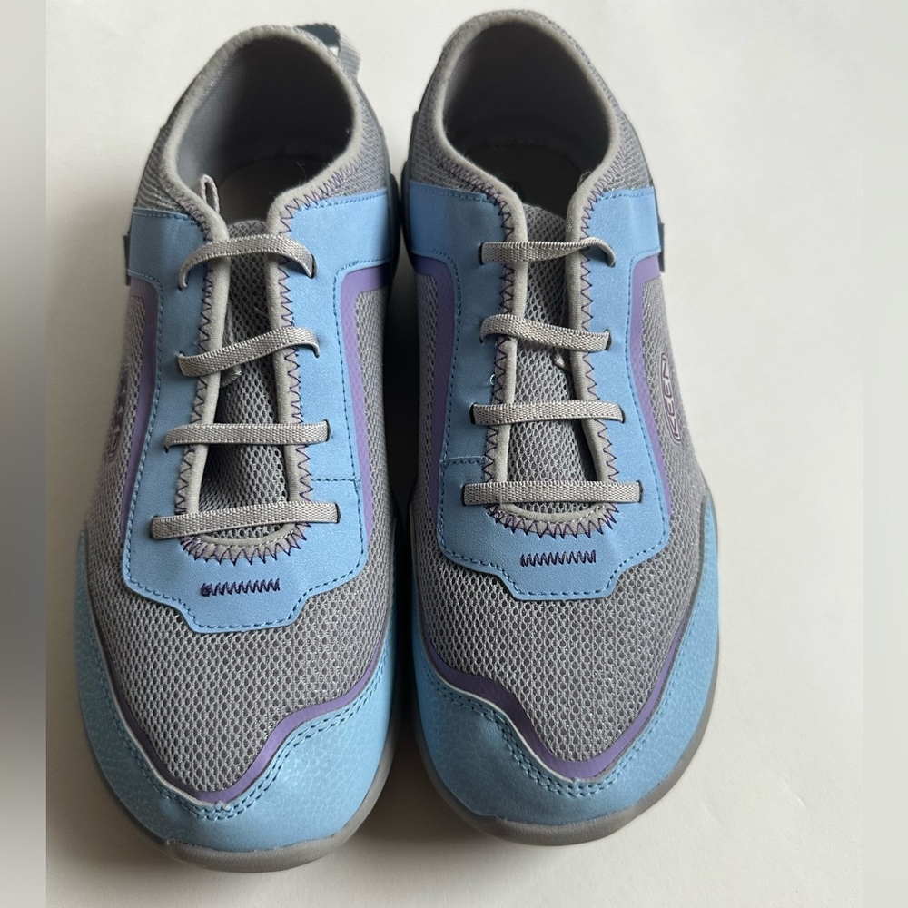 Keen Knotch Tracer Comfortable Casual Sneakers Shoes 1026395 Girls Youth size 7